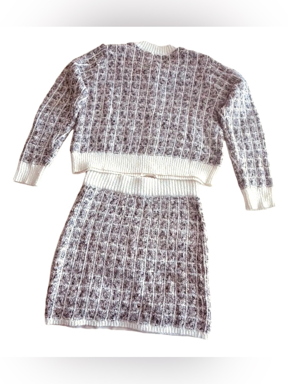 VENUS Cropped Ivory & Heather Gray Boucle Knit Cardigan & Mini Skirt Set NWOTs - Picture 3 of 9